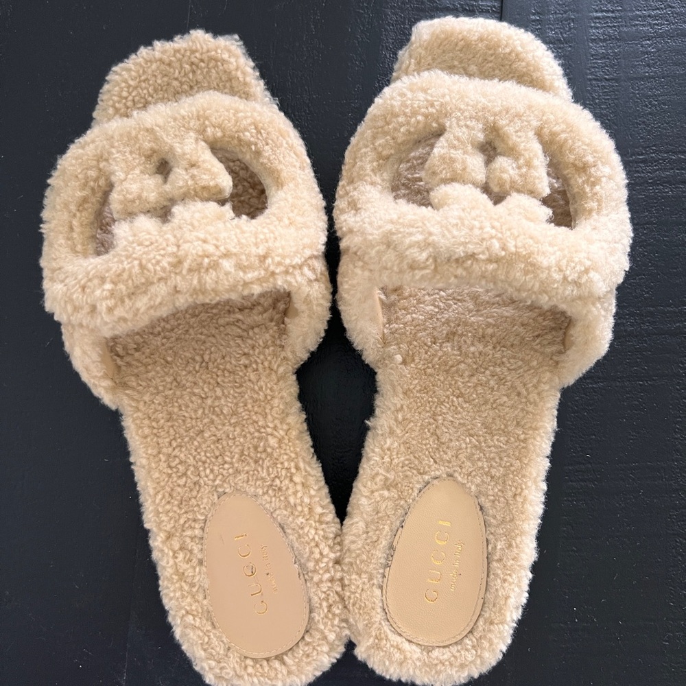 Gucci Shearling Flats!